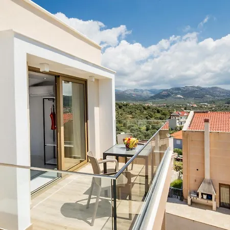 Aria * Λιμενάρια